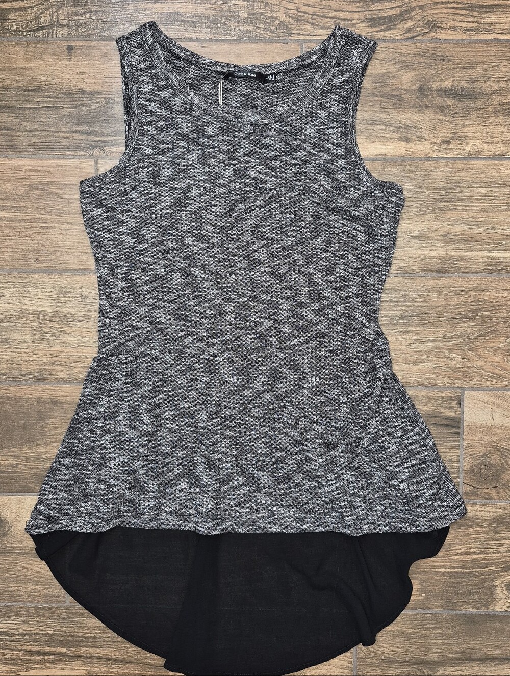 Doe & Rae Heathered Gray & Black Peplum Tank